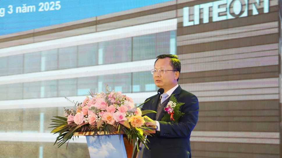 Ông Cao Tường Huy, Phó Chủ tịch UBND tỉnh Quảng Ninh, phát biểu tại buổi lễ.