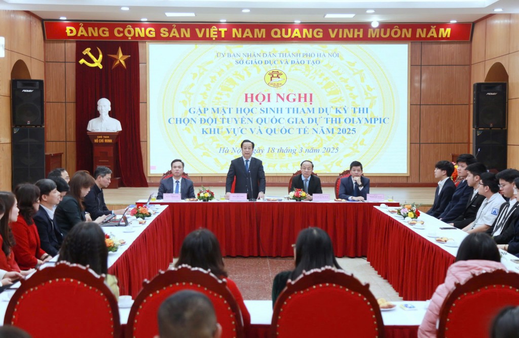 24 học sinh Hà Nội vào vòng thi chọn đội tuyển Olympic quốc tế