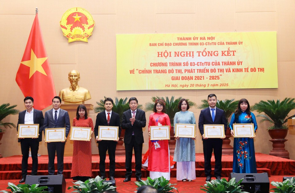 Khai thác chính sách đặc thù để phát triển đô thị