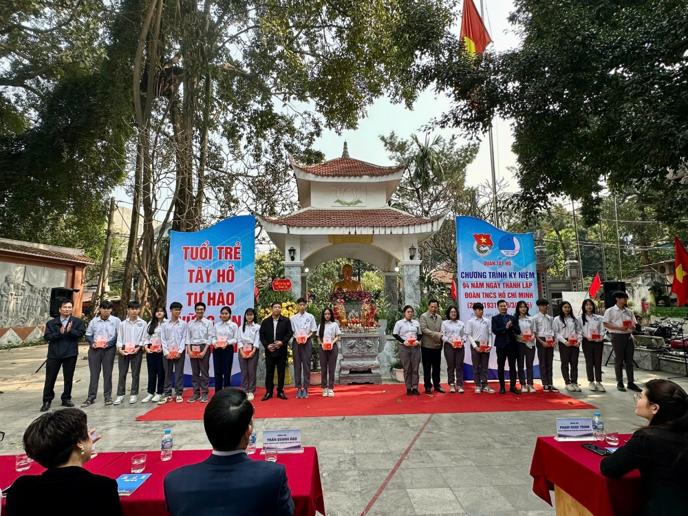 Tây Hồ kỷ niệm 94 năm ngày thành lập Đoàn TNCS Hồ Chí Minh