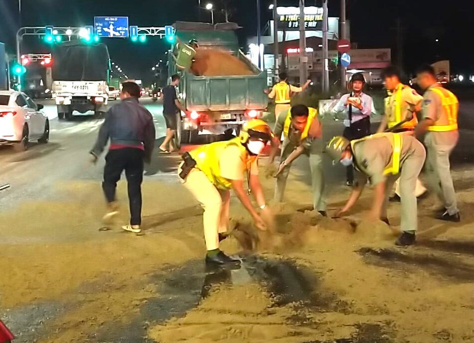 Mô hình Đội cơ động xử lý sự cố giao thông tại Bình Dương được thành lập từ năm 2021 (Ảnh: Hương Chi)