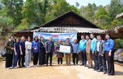 Trao yêu thương đến với học sinh, người dân nghèo vùng cao Yên Bái