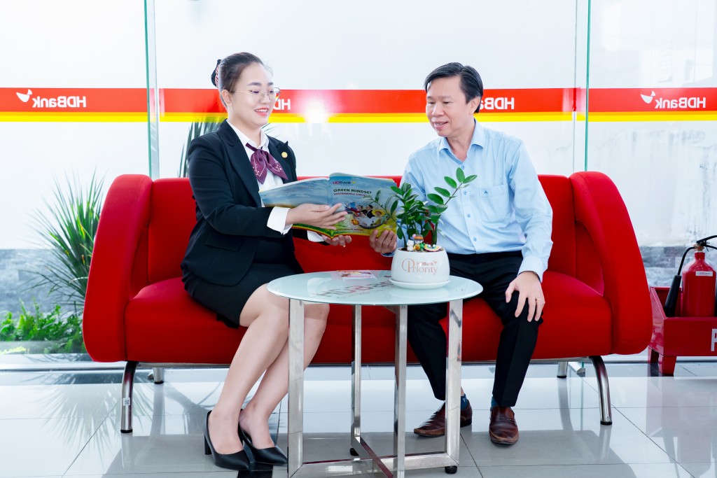 Giải pháp “made in HDBank” sau 2 năm triển khai đã được nhiều doanh nghiệp lớn, chuỗi cửa hàng/chi nhánh, công ty đầu mối, hộ kinh doanh cá thể, hệ thống nhà thuốc, chuỗi siêu thị, cửa hàng tiện lợi,… tin dùng