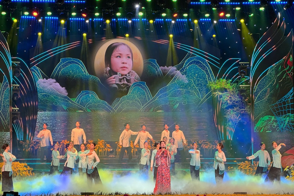 Sáng mãi truyền thống phụ nữ Ba đảm đang