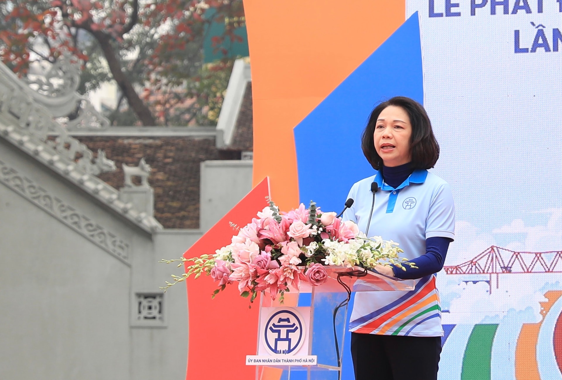 Sôi nổi Ngày chạy Olympic và Lễ phát động Giải chạy Báo Hànộimới mở rộng lần thứ 50