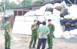 Bài 2: Công an Bình Dương vào cuộc xử lý bãi rác thải nguy hại