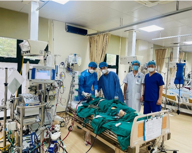 Cụ ông ngừng tuần hoàn hồi phục kỳ diệu nhờ kỹ thuật tim phổi nhân tạo