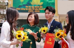 Phát triển, tăng sức trẻ cho Đảng