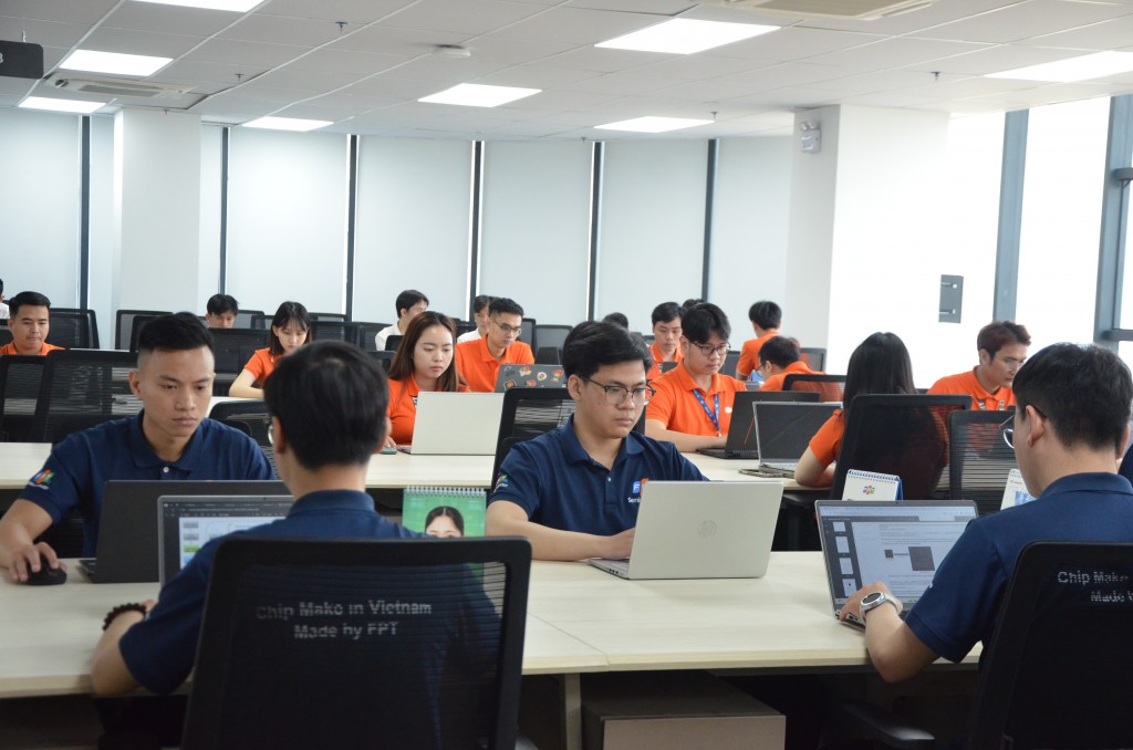 Mục tiêu của trung tâm sẽ quy tụ 500 chuyên gia công nghệ làm việc vào năm 2025 và mở rộng trong tương lai, nghiên cứu phát triển 100% sản phẩm của FPT (Ảnh Đ.Minh)