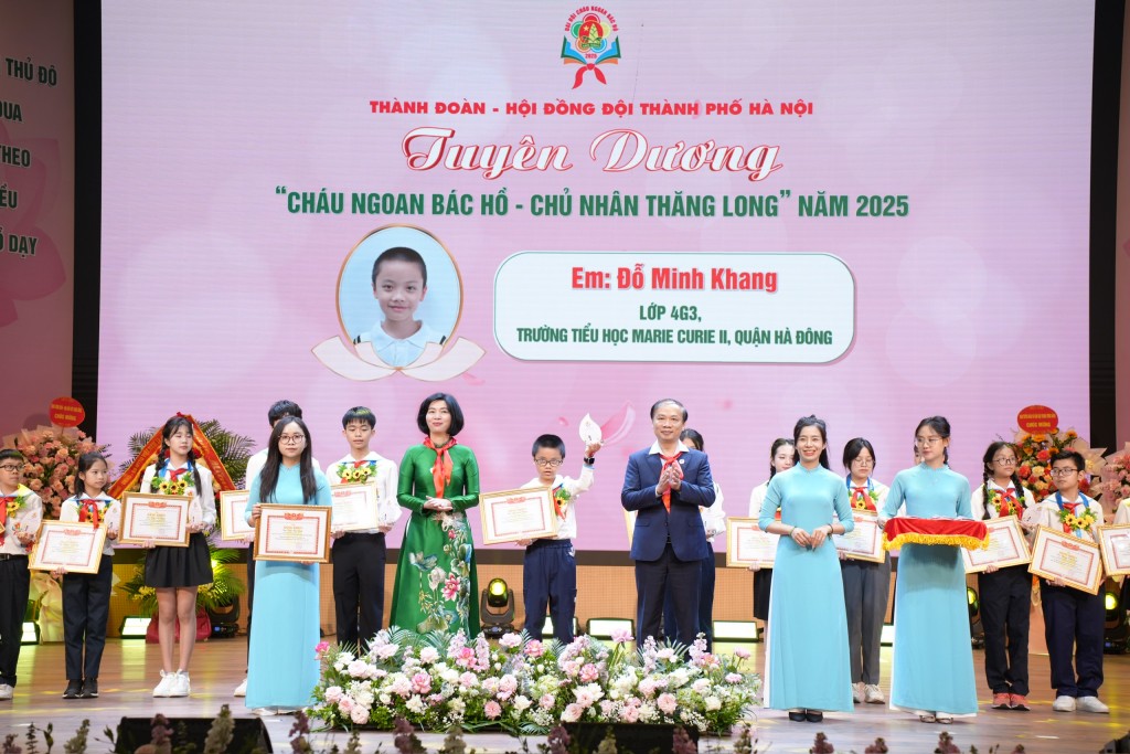 Tự hào tiếp bước, xứng danh cháu ngoan Bác Hồ
