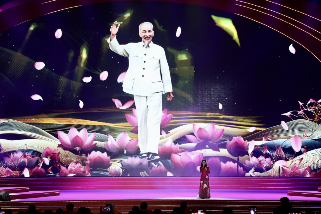 Chương trình Nghệ thuật tại lễ kỷ niệm có chủ đề “Đà Nẵng hào hùng - vươn mình vào kỷ nguyên mới” (Ảnh BTC)