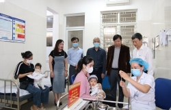 40/53 tỉnh, TP đạt tỷ lệ tiêm vắc xin sởi trên 95%
