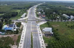 Bài 2: Phù hợp với xu thế chuyển đổi xanh