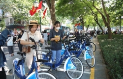 Ưu tiên lựa chọn phương tiện công cộng xanh để bảo vệ môi trường
