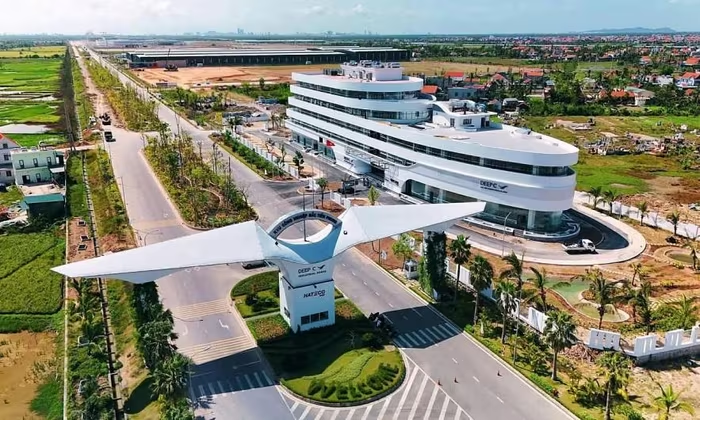 Tổ hợp văn phòng dịch vụ hiện đại tại KCN Bắc Tiền Phong.