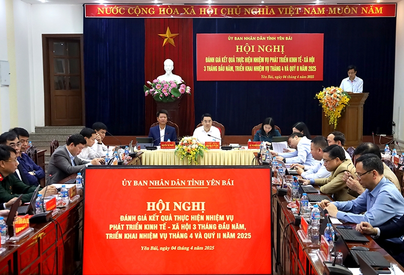 Đẩy mạnh cải cách hành chính, tháo gỡ khó khăn cho doanh nghiệp và người dân