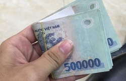 Hải Phòng: Tìm chủ sở hữu cọc tiền mệnh giá 500.000 VND rơi trên vỉa hè
