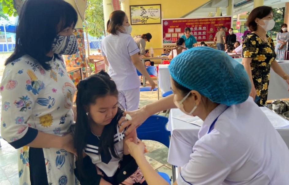 Đà Nẵng: Khoảng 3.700 ca nghi sởi, gần 59% chưa tiêm đủ vắc xin