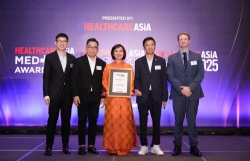 Đổi mới sáng tạo vì sức khỏe người Việt, FPT Long Châu được vinh danh tại Healthcare Asia Pharma Awards 2025