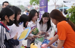 2.000 "Teen 2K7" được "sang tai" bí kíp trước kỳ thi tốt nghiệp THPT