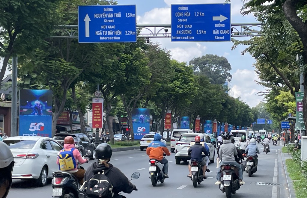 Không chỉ riêng tuyến đường Đồng Khởi mà ở tại 