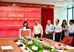 Cơ quan Thành ủy Hà Nội ủng hộ Quỹ “Vì biển, đảo Việt Nam”