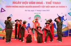 Sôi nổi ngày hội văn hoá thể thao của những học sinh đặc biệt