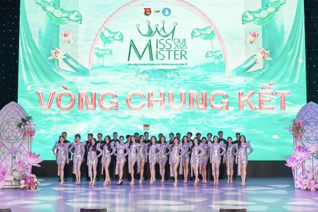 Chung kết cuộc thi Sinh viên tài năng thanh lịch Miss & Misster DUE 2025 tổ chức tại Nhà hát Trưng Vương (Ảnh Út Vũ)