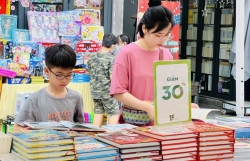 “Sách mở rộng thế giới tư duy” tôn vinh văn hóa đọc