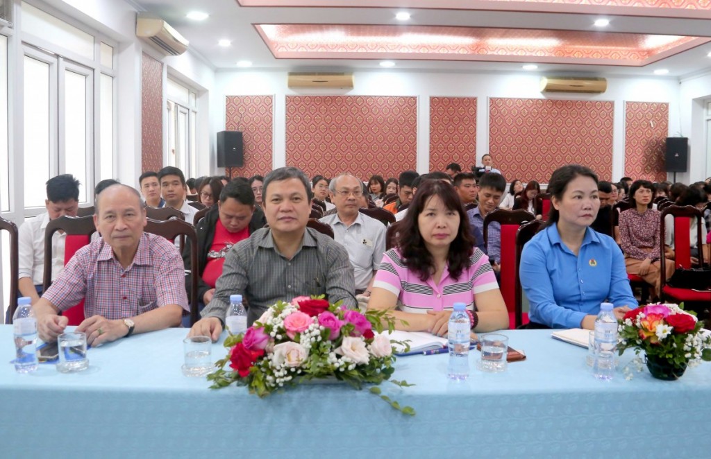 Phổ biến Luật Thủ đô, Luật Công đoàn tới đoàn viên, người lao động