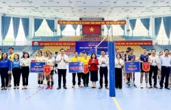 Sôi nổi Giải Vô địch Bóng chuyền nam - nữ tỉnh Bình Dương