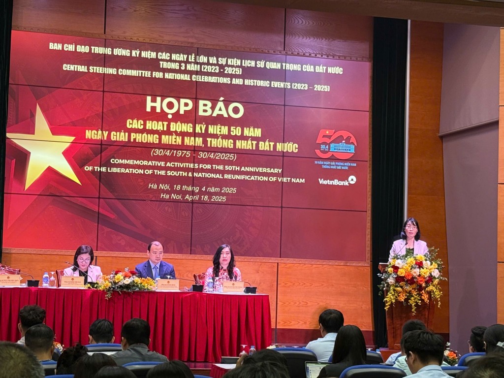 Phó Chủ tịch UBND Thành phố Hồ Chí Minh Trần Thị Diệu Thuý thông tin về loạt hoạt động tại Thành phố Hồ Chí Minh nhân dịp này