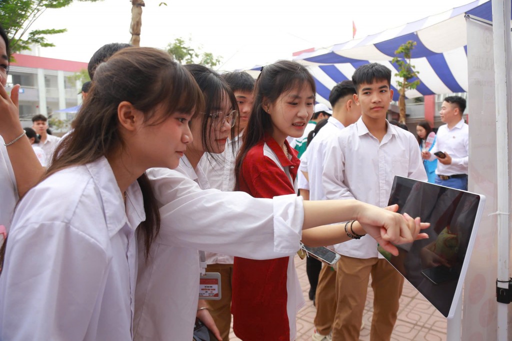 Để không lạc lối giữa ngã rẽ chọn nghề…