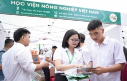 Chọn nghề đúng, tự tin lên “chuyến tàu số” - chuyến tàu của tương lai
