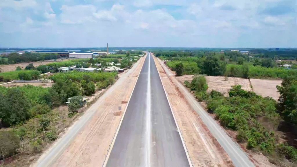 Bà Rịa - Vũng Tàu khởi công, khánh thành nhiều công trình trọng điểm