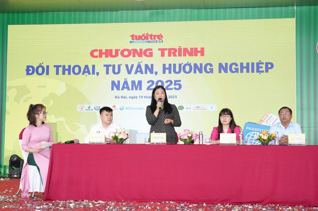 Chuyên viên cao cấp Vụ Giáo dục Đại học, Bộ GD&ĐT chia sẻ điểm mới trong công tác tuyển sinh 2025