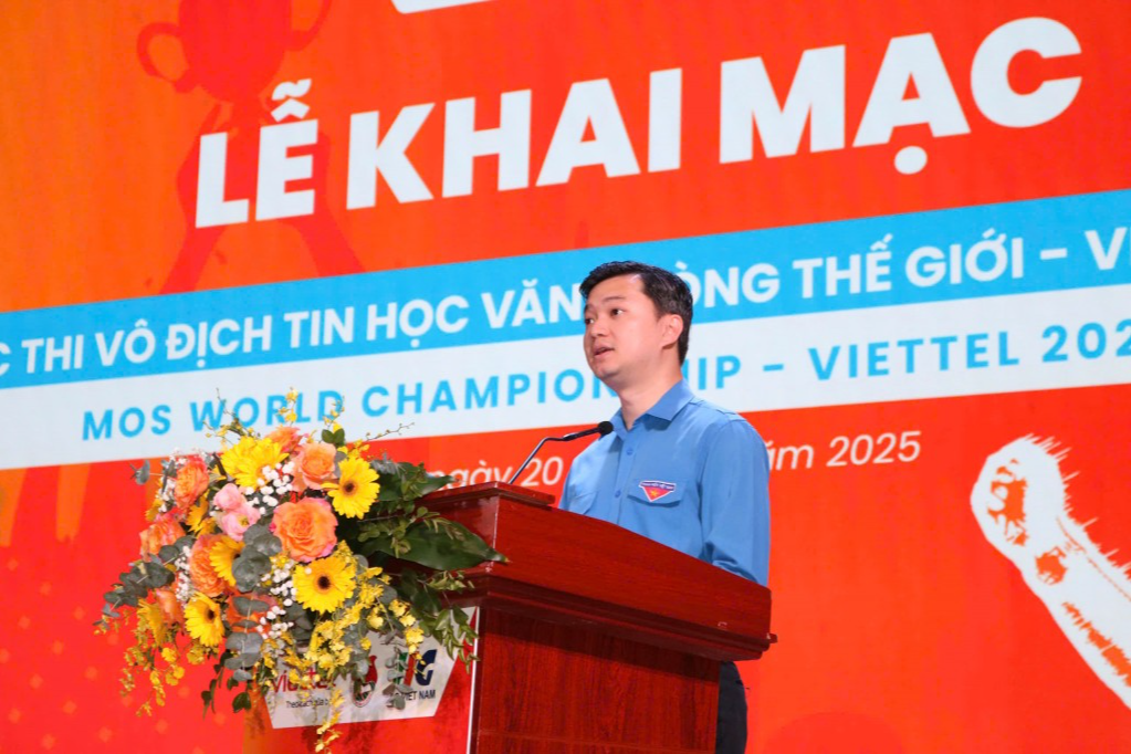 Gần 2.000 thí sinh tranh tài Vô địch tin học văn phòng thế giới