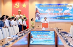 Cơ quan Đoàn ĐBQH và HĐND TP Hà Nội ủng hộ Quỹ "Vì biển, đảo Việt Nam"