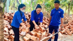 Bình Thuận: Gần 1.000 đoàn viên đồng loạt ra quân xóa nhà tạm