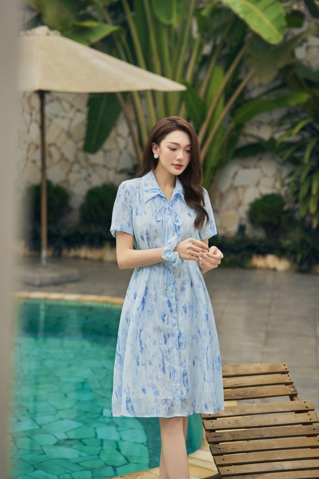 Làm mới tủ đồ công sở đón hè với gam màu dịu nhẹ