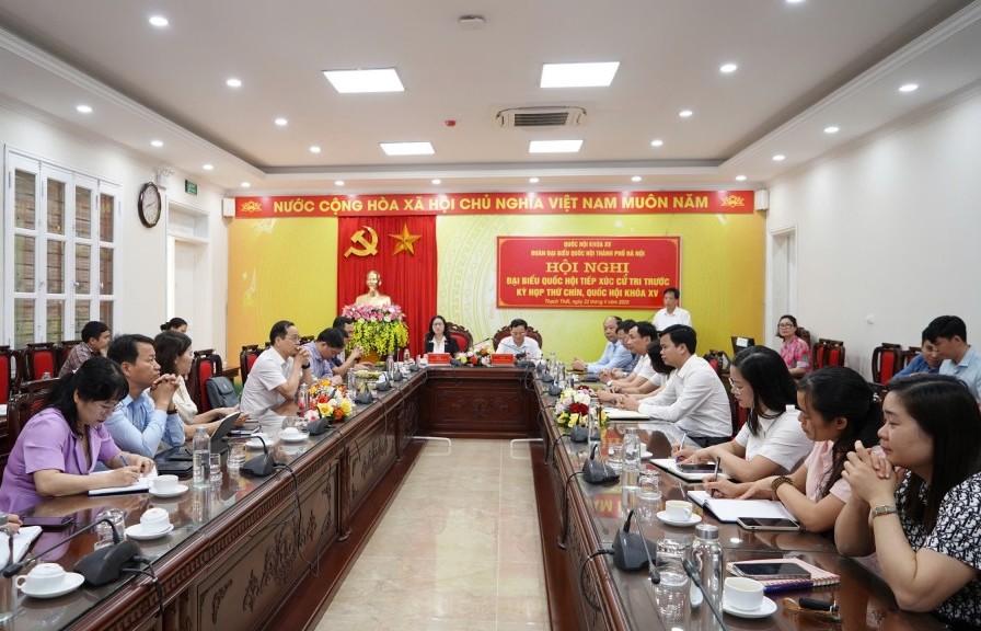 Đại biểu Quốc hội TP Hà Nội tiếp xúc cử tri tại huyện Thạch Thất, Quốc Oai, Chương Mỹ
