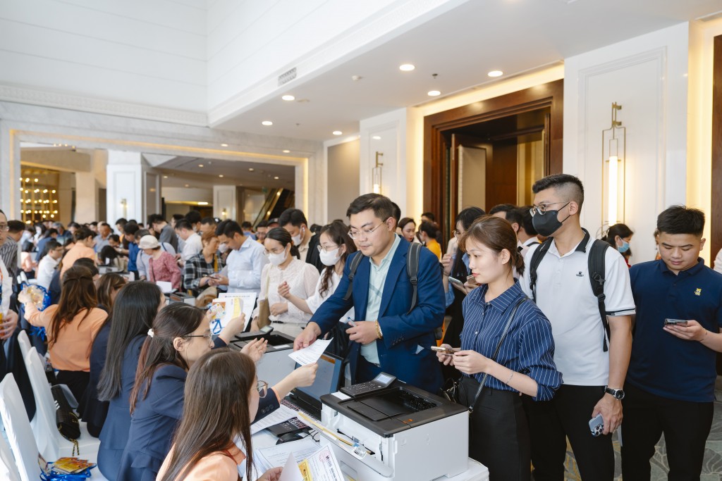 Bứt phá trong kỷ nguyên mới, gia tăng lợi nhuận và lợi ích cho cổ đông