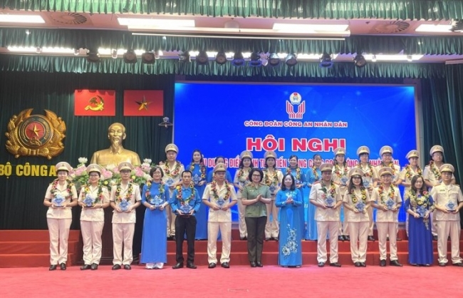 Công đoàn CAND tôn vinh 20 tập thể, 80 cá nhân điển hình