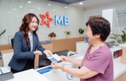 Khách hàng gửi hơn 723.200 tỷ đồng vào Ngân hàng Quân đội