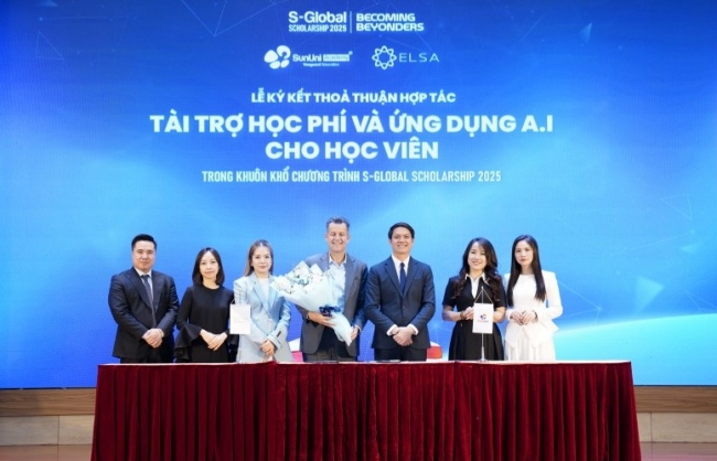 Chắp cánh ước mơ chinh phục tiếng Anh cho người Việt