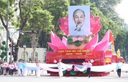 Tự hào trước sự hoành tráng buổi tổng duyệt diễu binh, diễu hành