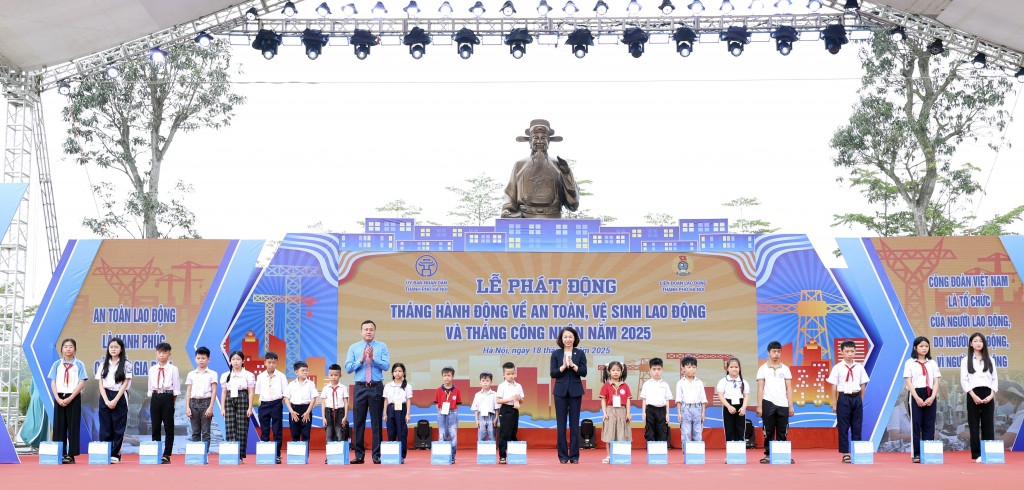Lan tỏa tinh thần gắn kết trong đội ngũ công nhân, người lao động