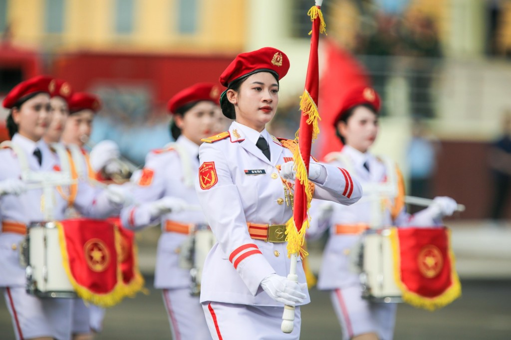 TP Hồ Chí Minh - 50 năm đổi mới, vươn mình, vững bước phát triển