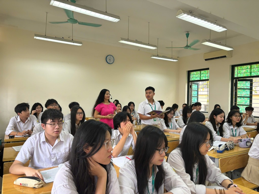 Học sinh lớp 12 Trường THPT Phan Huy Chú - Đống Đa đang chạy nước rút chuẩn bị cho kỳ thi tốt nghiệp THPT năm 2025