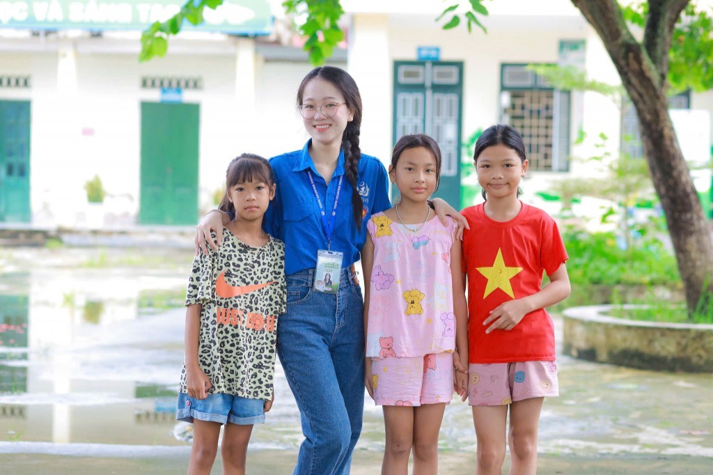 Khát vọng trẻ cống hiến, dựng xây quê hương